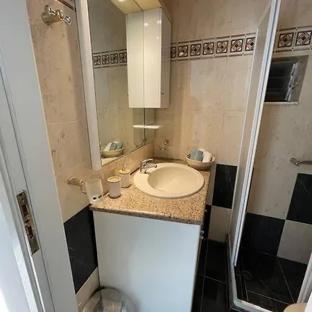 Montnoir アパート